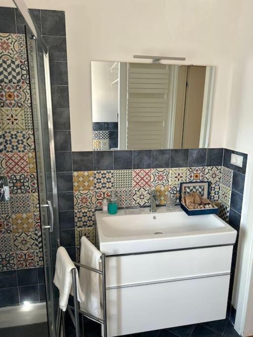 La Dimora Dell'Artista Apartman Bologna Kültér fotó